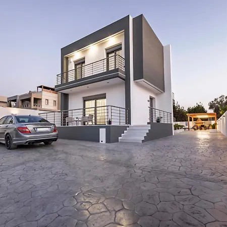 Ramo Luxury * Kremastí