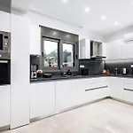 Ramo Luxury Villa