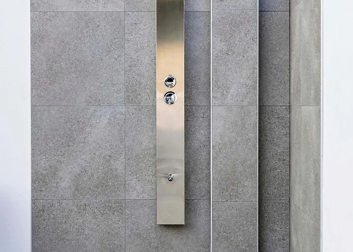 Ramo Luxury Kremastí