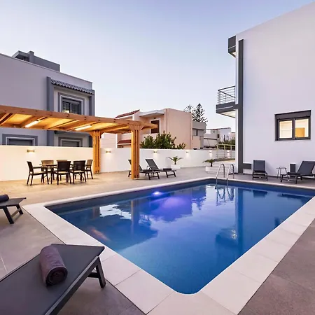 Ramo Luxury Villa Kremasztí